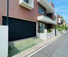 Brand New Luxury House for Sale in Thalawathugoda Kotte