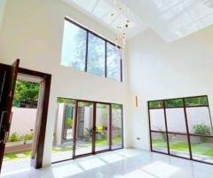 House for Sale in  Athurugiriya