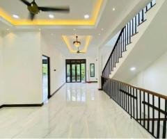 House for Sale in Athurugiriya
