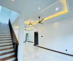 House for Sale in Athurugiriya