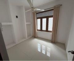 Solid house for rent in Dehiwela