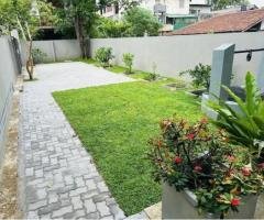 Luxury 3 Storied House for Rent – Boralasgamuwa