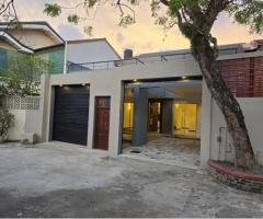 Luxury Two Storied house for Rent in Colombo 6