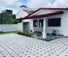 Single Storey House For Rent Thalawathugoda