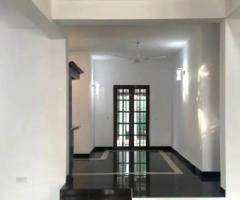 MODERN TWO-STORY HOUSE FOR RENT: LUXURY 5-BEDROOM HOUSE IN MALABE