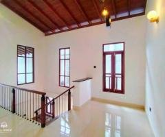 House for Sale in Athurugiriya