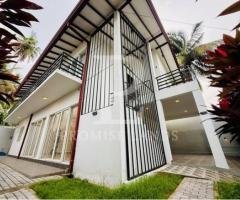 Luxury 2 Storey House for Sale in Wattala ✨🏡