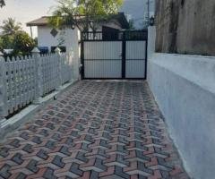 House for Sale in Mawilmada (Nagahalla Road) kandy