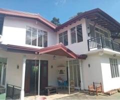 Three storey house for sale in Kandy, Mulgampala. ( 10 perches )