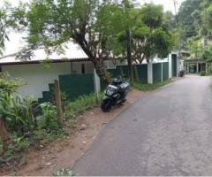 10 perches land for sale in Kandy Municipal Council boundary.