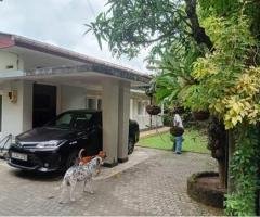 18 Perches Single story For sale in Rajamahawihara Road Pitakotte.