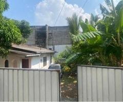 A valuable 12 Perch Land with Livable House  for Sell at Kawdana  Dehiwala