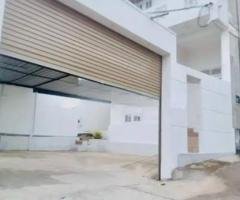 Two story house for rent at Rajagiriya