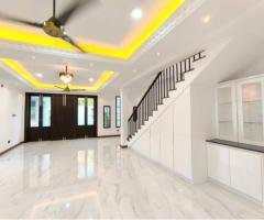 3 Storey Luxury House For Sale in  Malabe