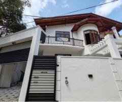 A Brand New Architect designed a luxury modern 2-storied house located in  Near to Piliyandala,