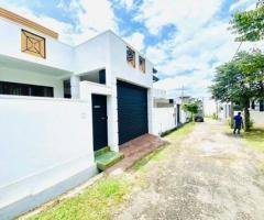 HOUSE FOR SALE ATHURUGIRIYA WITH FURNITURE 🏠️