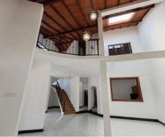 Luxury Modern 2-Storied House Located in  Piliyandala,