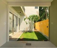 Two-Story Modern Luxury House for Sale - Hokandara