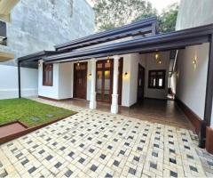 Newly Build Single Story House For Sale In Kiriwaththuduwa, Homagama