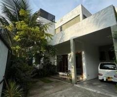 House available for sale in kandy, ampitiya