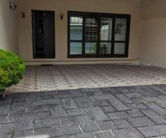 House with Solar Power for Rent in Dehiwala