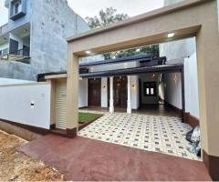 Newly Build Single Story House For Sale In Kiriwaththuduwa, Homagama