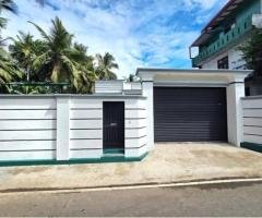 Modern Designed Luxury Villa For Sale in Kesbewa.