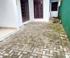 Single Story House For Sale In Polgusowita