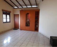 3 Bedrooms  house for sale at Maharagama