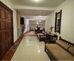 Luxury house available for sale in kandy