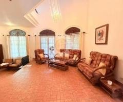 Colonial Style House For Sale – Dehiwala 🔵✨🏠📍🌴