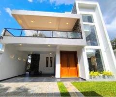 3 Storey Luxury House For Sale in  Malabe