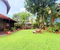 Colonial Style House For Sale – Dehiwala 🔵✨🏠📍🌴