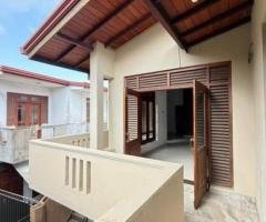 Solid house for sale in Mount Lavinia