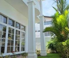 Fully furnished house for rent in Thimbirigasyaya