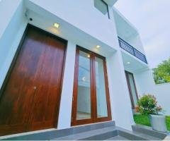 Brand New Modern House for Sale – Thalawathugoda / Hokandara