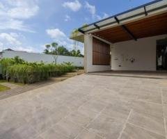 🏡 Architect-Designed Modern Luxury House – Battaramulla