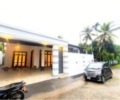 Brand New Single-Storey Box-Type Modern Luxury House  Athurugiriya