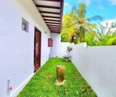 Brand New Single Story Modern House For Sale in Athurugiriya