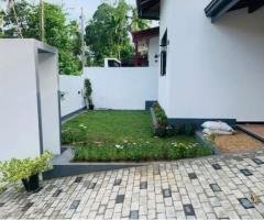 Brand New Single Story Modern House for Sale – Meegoda