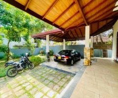 Spacious Luxury Family Home on 20 Perches – Kiribathgoda ✨🏡