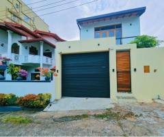 Brand New 3-Storied House – Thalawathugoda City