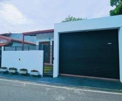 Brand-New Single-Storey House for Sale – Athurugiriya
