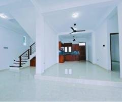 Luxury 3-Storied House for Sale – Maharagama