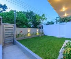 Architect-Designed Luxury 2-Storey House for Sale – Piliyandala