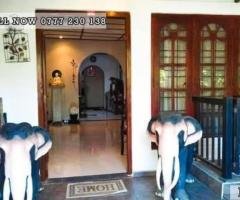 A House with Annex is for sale in Kengalla , Kandy. (14.5P)