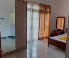 A  house is for sale in pilimathalawa