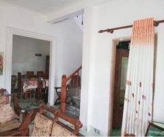 A Land with house is sale in Thiththapajjala, Kandy.