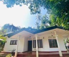 House  sale in  Katugasthota.